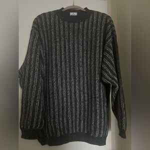 Vintage Zanella men’s Black and White Patterned Crewneck Sweater!